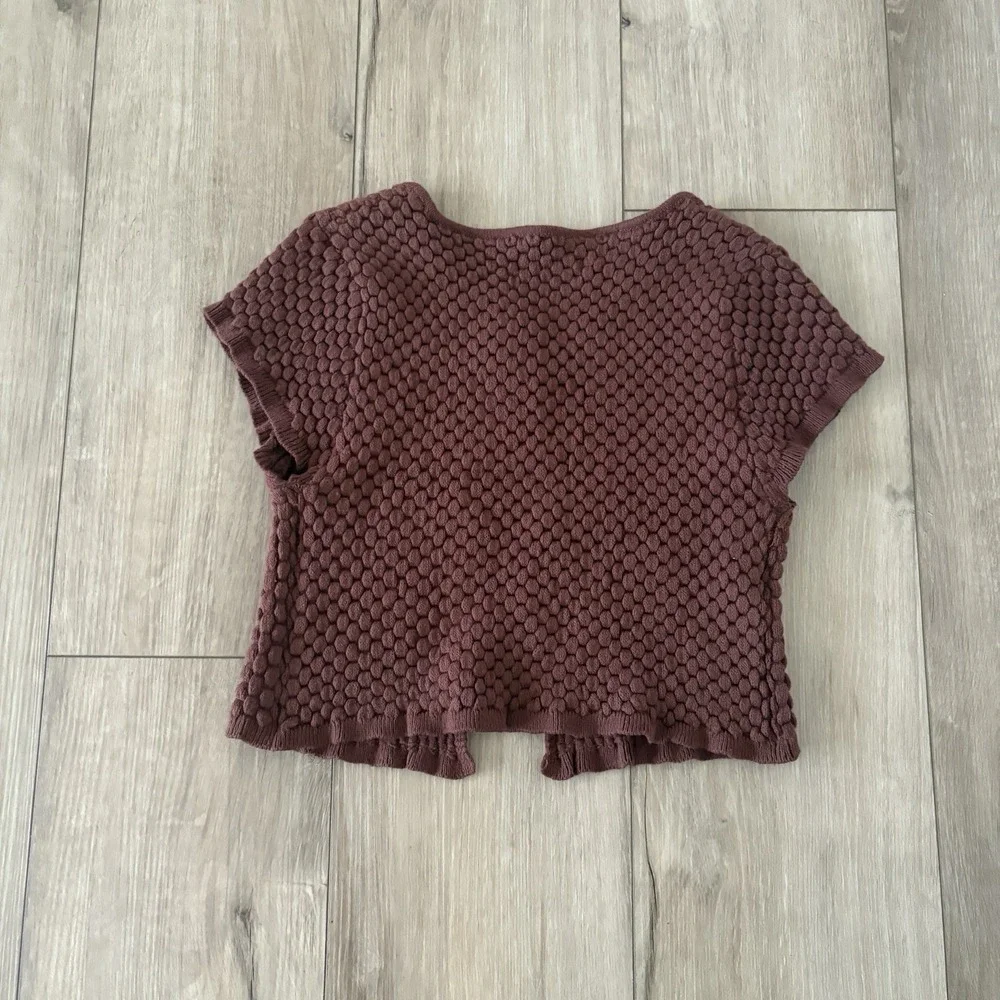Urban Outfitters Medium Keyhole Bubble Sweater Top Cropped Button Up Brown